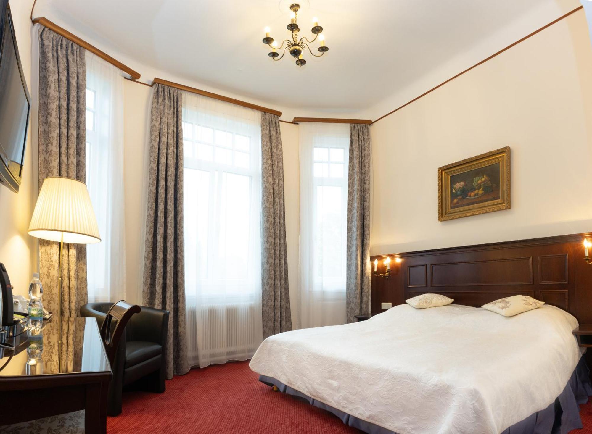 Hotel Viktoria Schoenbrunn Vienna Exterior photo