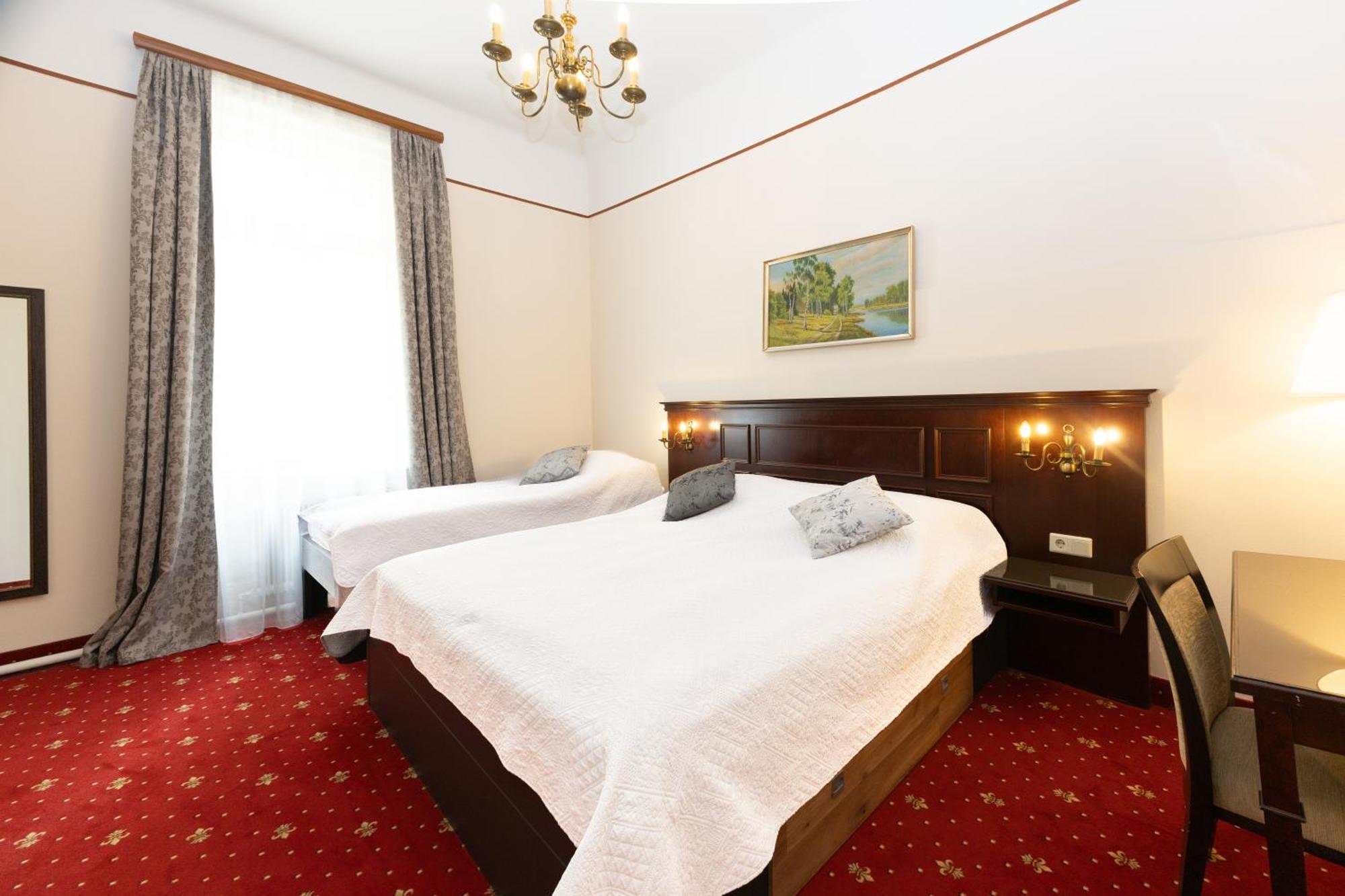 Hotel Viktoria Schoenbrunn Vienna Exterior photo