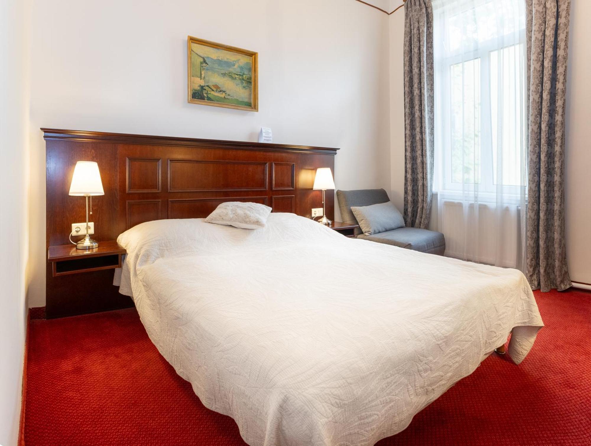 Hotel Viktoria Schoenbrunn Vienna Exterior photo