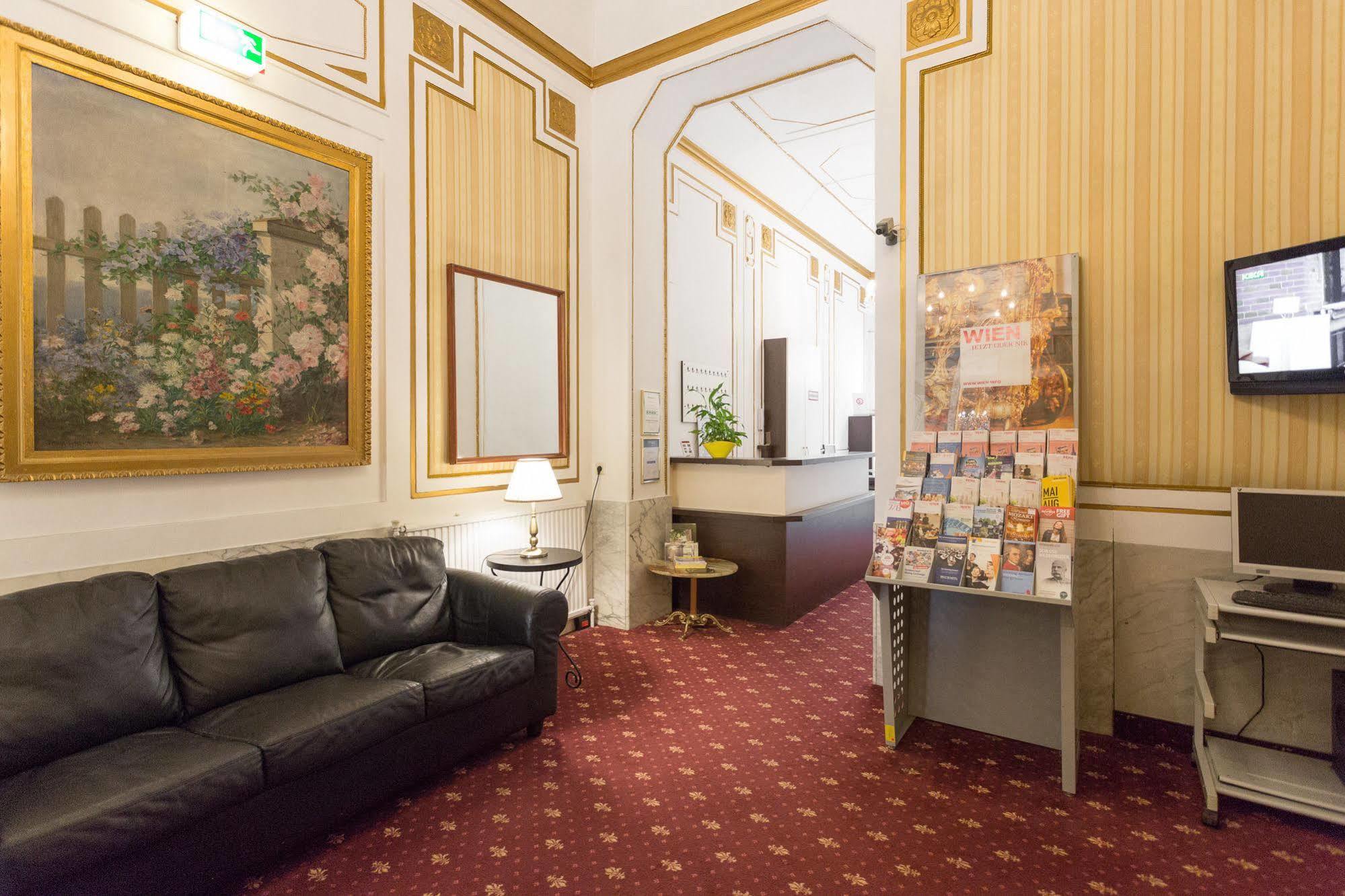 Hotel Viktoria Schoenbrunn Vienna Exterior photo